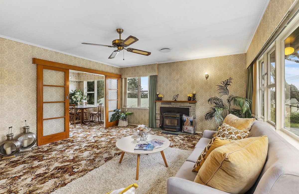 6 Ernest Street, Ranui, Porirua - Carousel 2