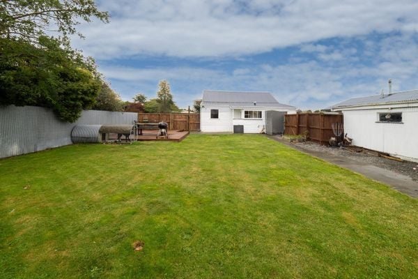 176 South Street, Hampstead, Ashburton - Carousel 2
