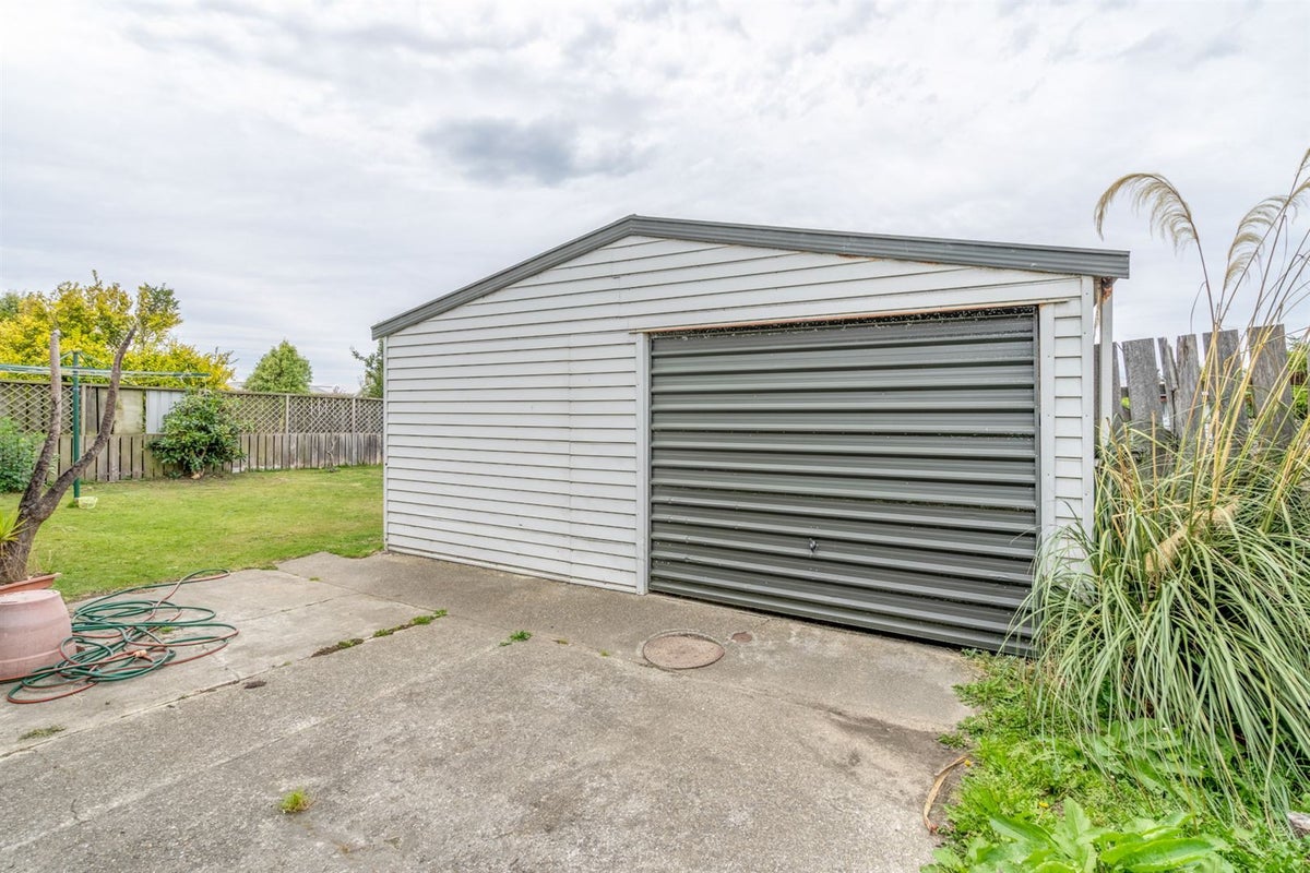 10 Argyle Street, Kew, Invercargill - Carousel 17