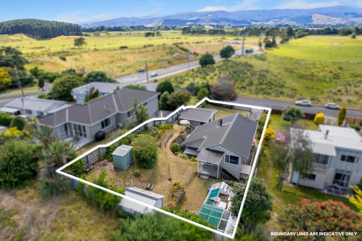 18 Robert Mckeen Street, Otaki Beach, Otaki - Carousel 23