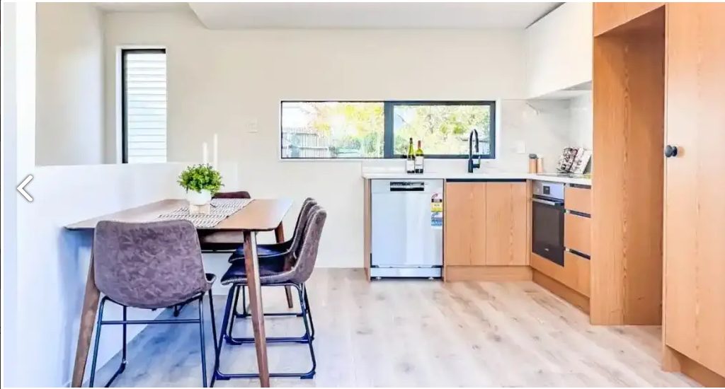 75B Tiverton Road, Avondale, Auckland - Carousel 2