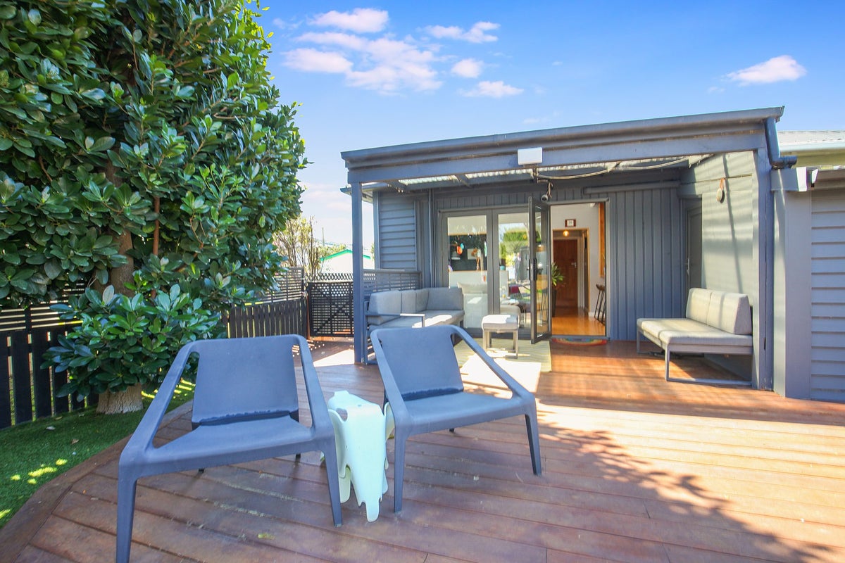 26 Howe Street, New Brighton, Christchurch - Carousel 2