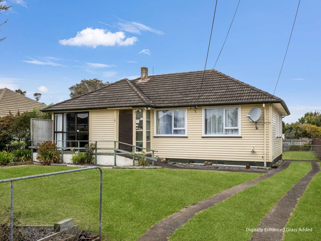 7 Churchill Crescent, Tawhero, Whanganui - Carousel 1