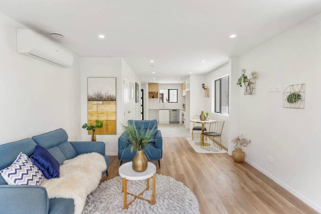 6/18 Alexander Avenue, Papatoetoe, Auckland - Carousel 1