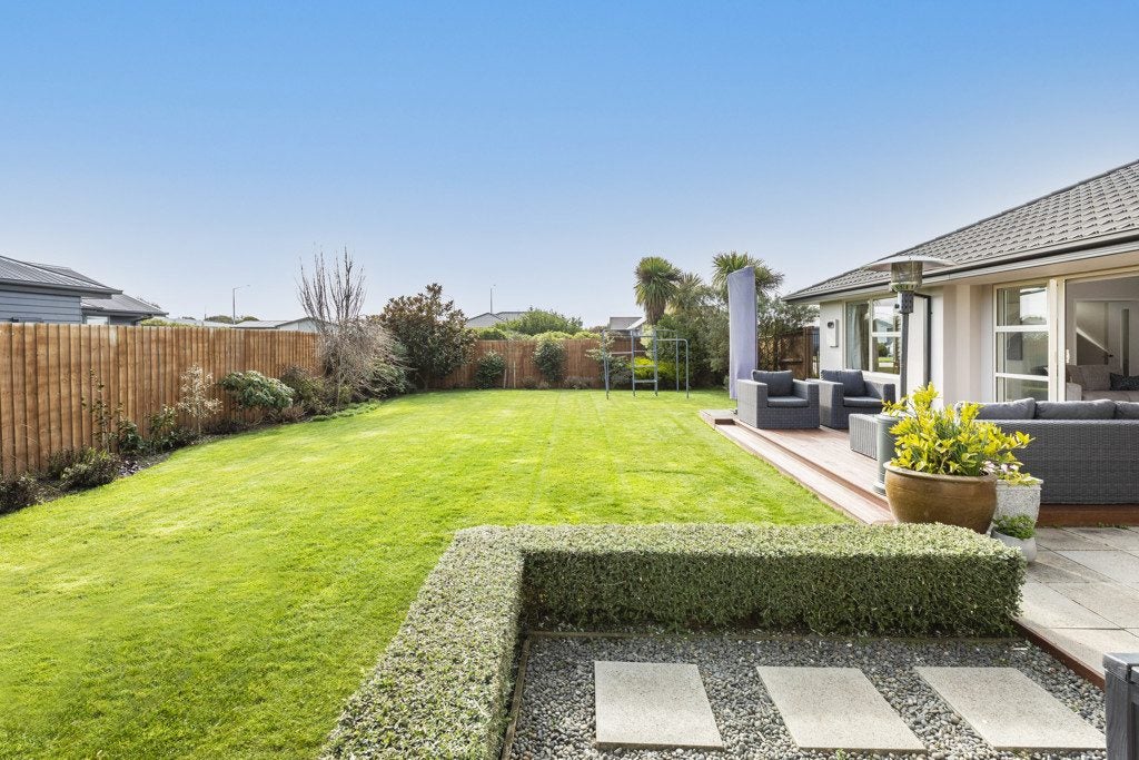 19 Flaxon Place, Burwood, Christchurch - Carousel 2
