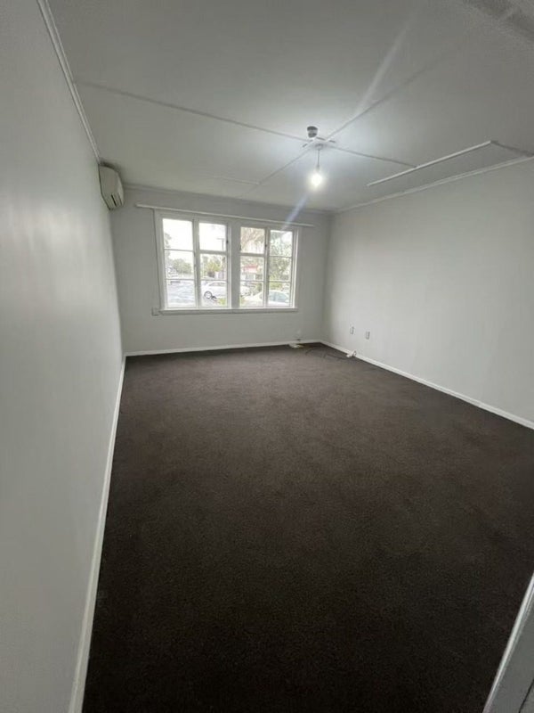14 Karamu Street, Upper Riccarton, Christchurch City, Canterbury - Carousel 1