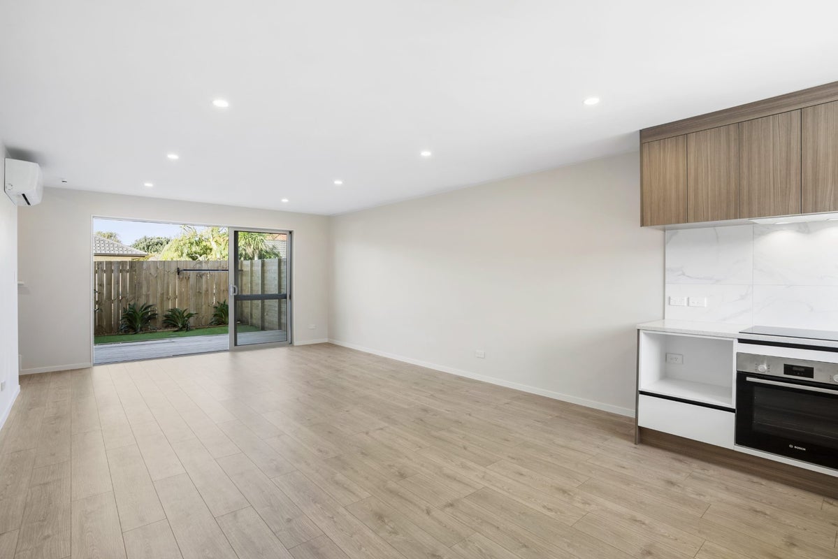6/29 Commissariat Road, Mount Wellington, Auckland - Carousel 2
