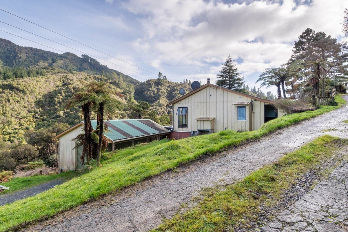 1721B Akatarawa Road, Akatarawa Valley, Upper Hutt - Carousel 2