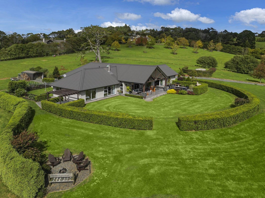 153F Green Road, Albany - Carousel 22