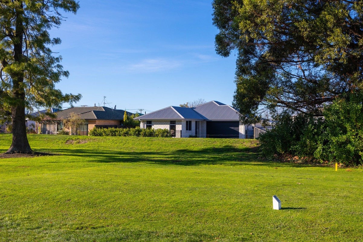 40A Parker Street, Mayfield, Blenheim - Carousel 2