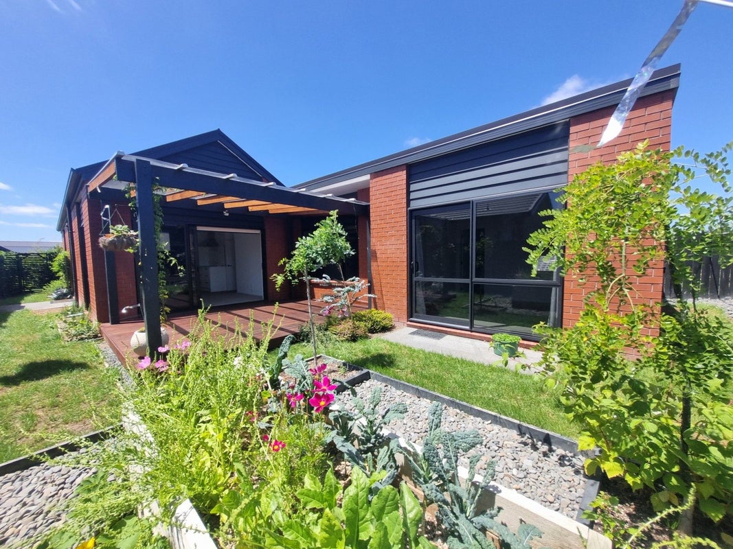 19 Voight Avenue, Chartwell, Hamilton - Carousel 2