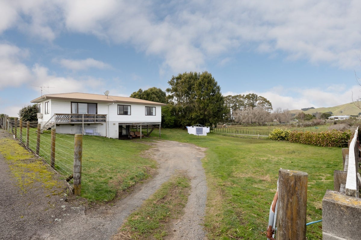 103B Domain Road, Papamoa Beach, Papamoa - Carousel 2