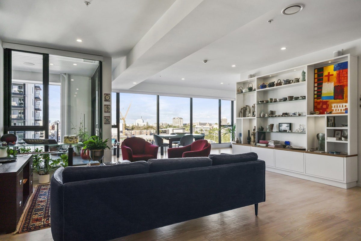 1203/8 Hereford Street, Freemans Bay, Auckland - Carousel 2