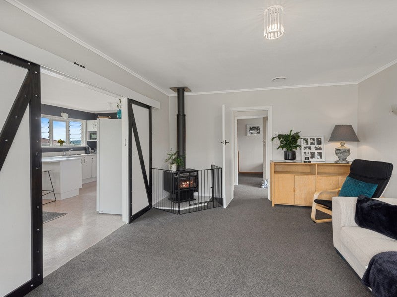 23 Puriri Street, Kamo, Whangarei - Carousel 2