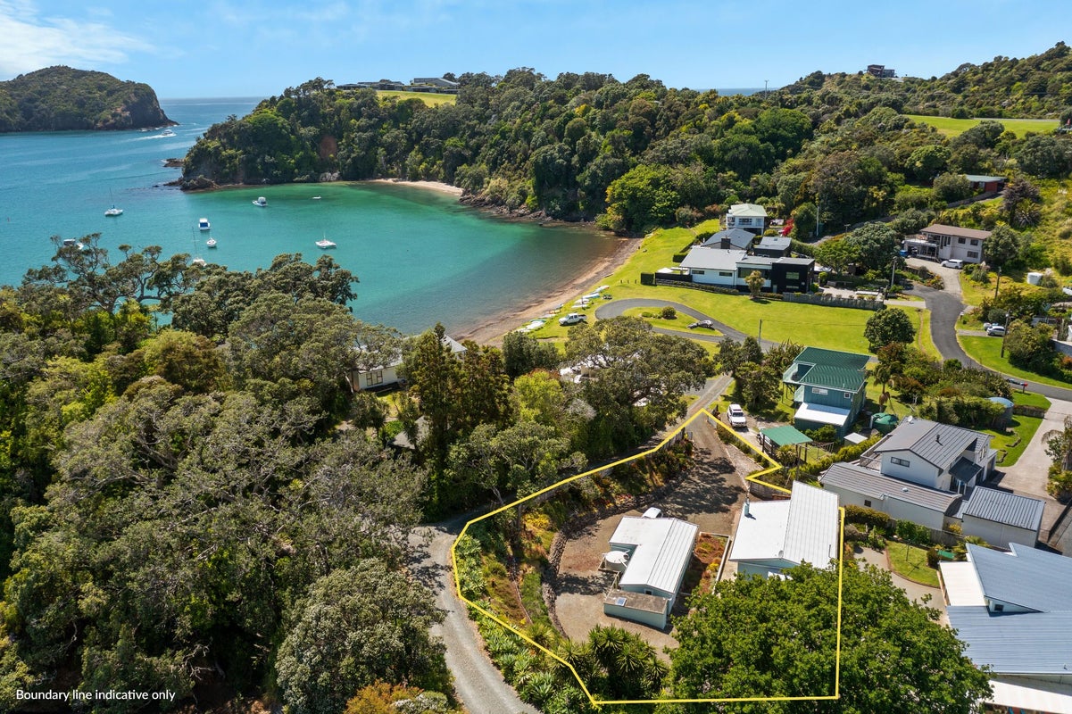 63 Pacific Bay Road, Whangarei - Carousel 1