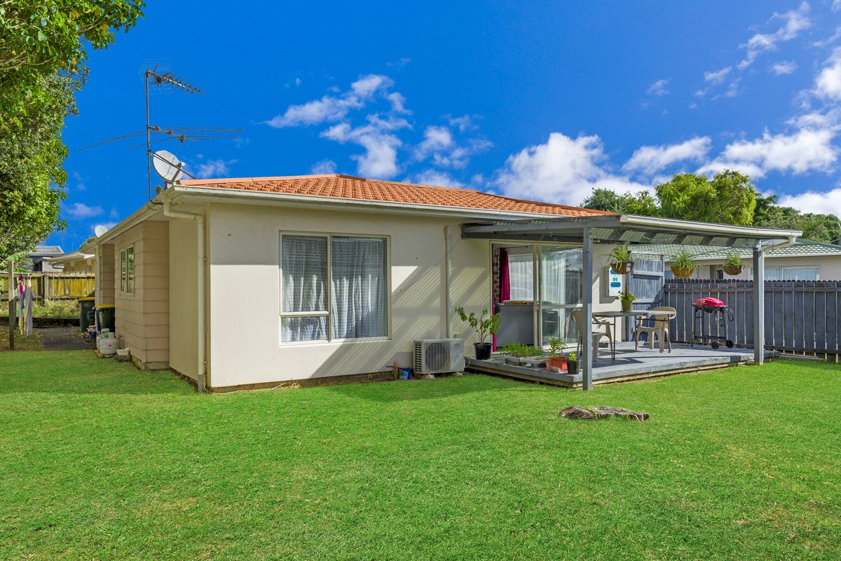 3/256A Birkdale Road, Birkdale, Auckland - Carousel 2