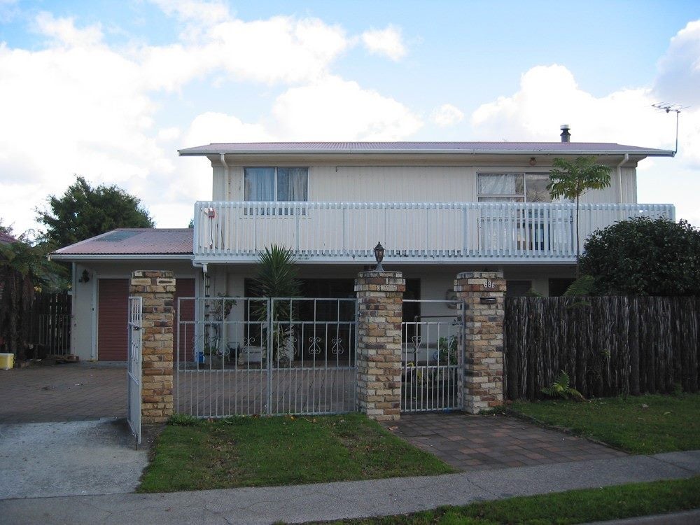68B Robinson Avenue, Holdens Bay, Rotorua - Carousel 1