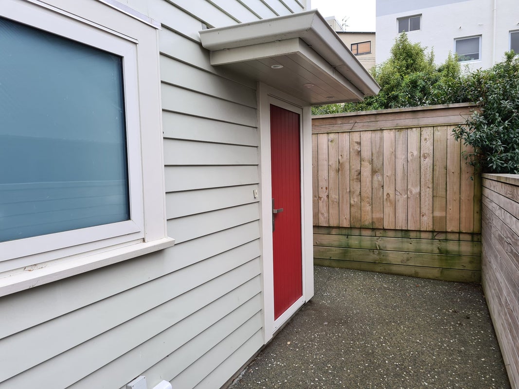 6 St Mary Street, Thorndon, Wellington - Carousel 1