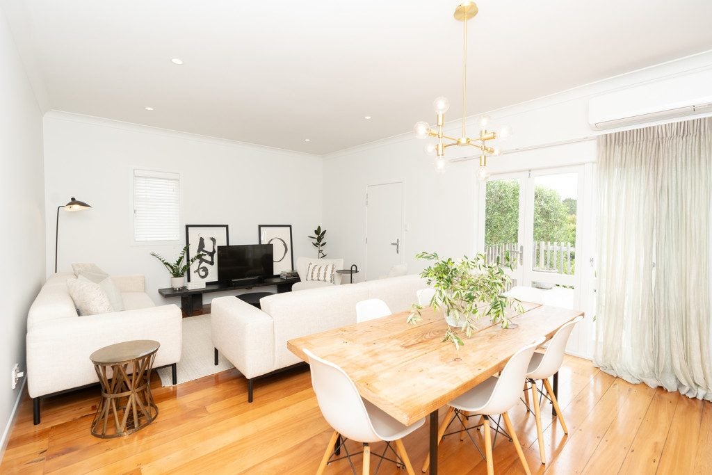 108 Forest Lake Road, Forest Lake, Hamilton - Carousel 2