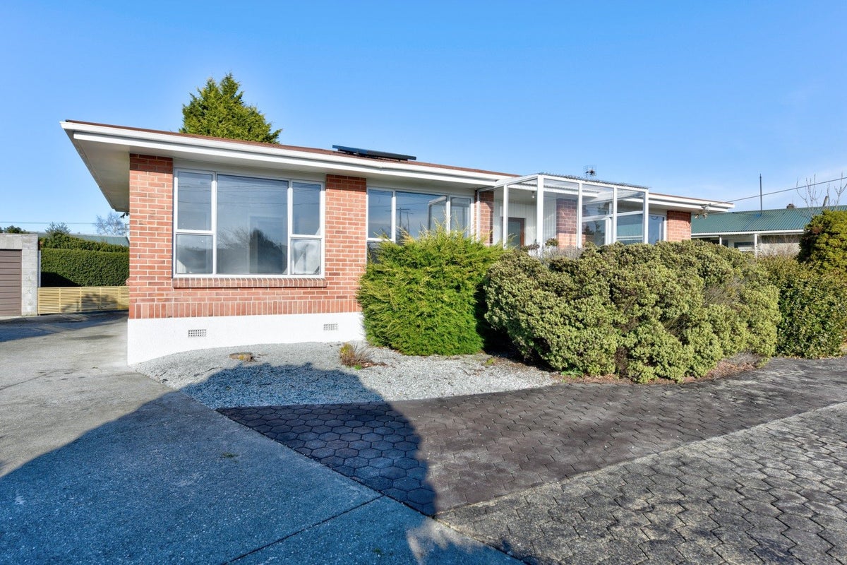 20 Lawrence Street, East Gore, Gore - Carousel 19