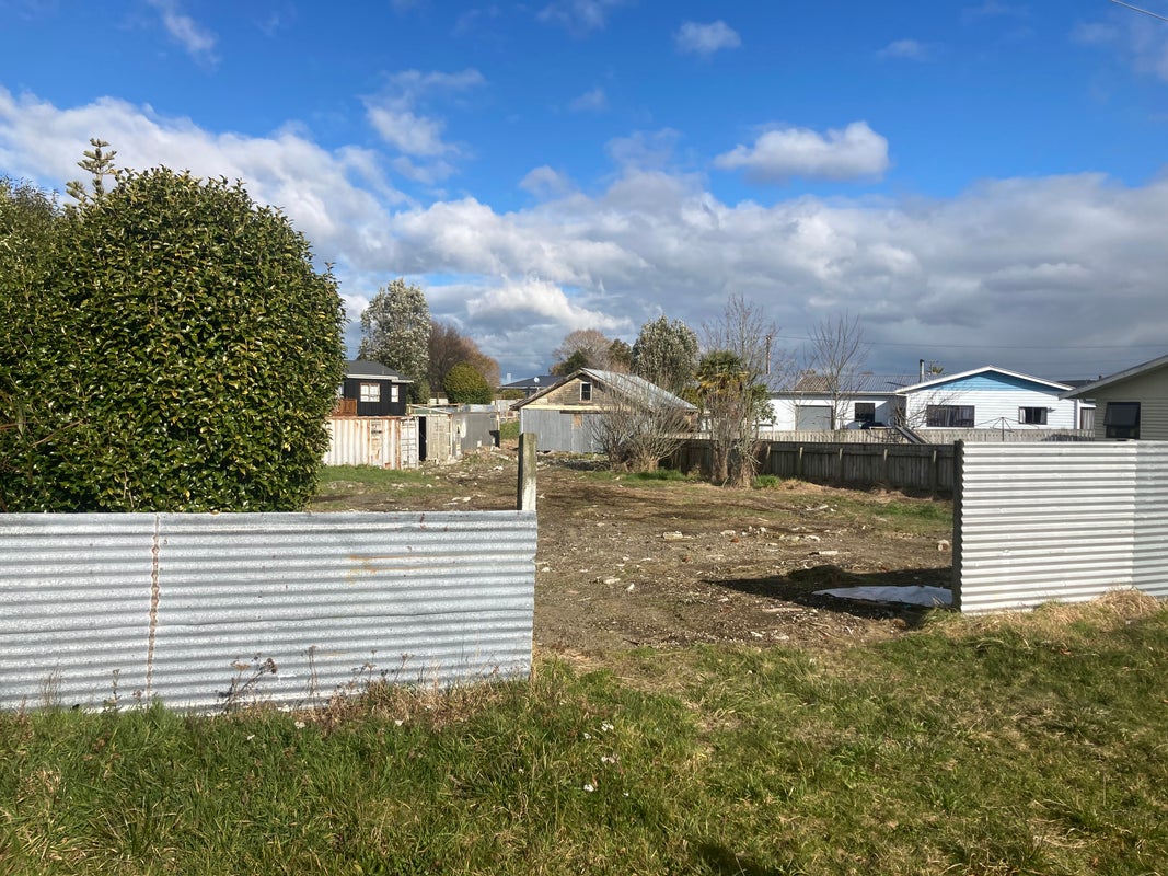 12 Beaconsfield Road, Midhirst - Carousel 2