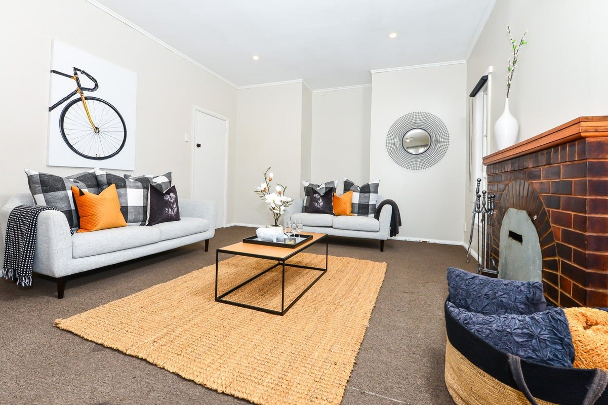 19 Bankwood Road, Chartwell, Hamilton - Carousel 2