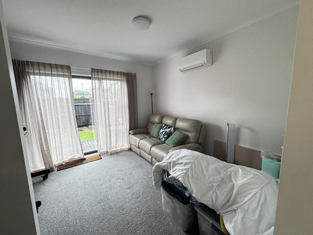 22 Manarini Road, Westgate, Auckland - Carousel 2