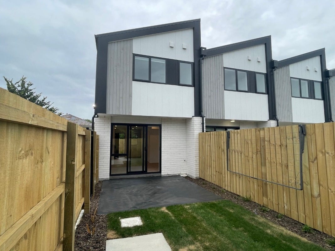 3/191 England Street, Linwood, Christchurch - Carousel 1