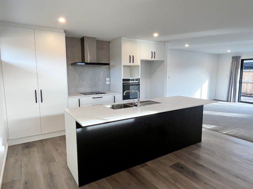 42 Redbrook Road, Casebrook, Christchurch - Carousel 2