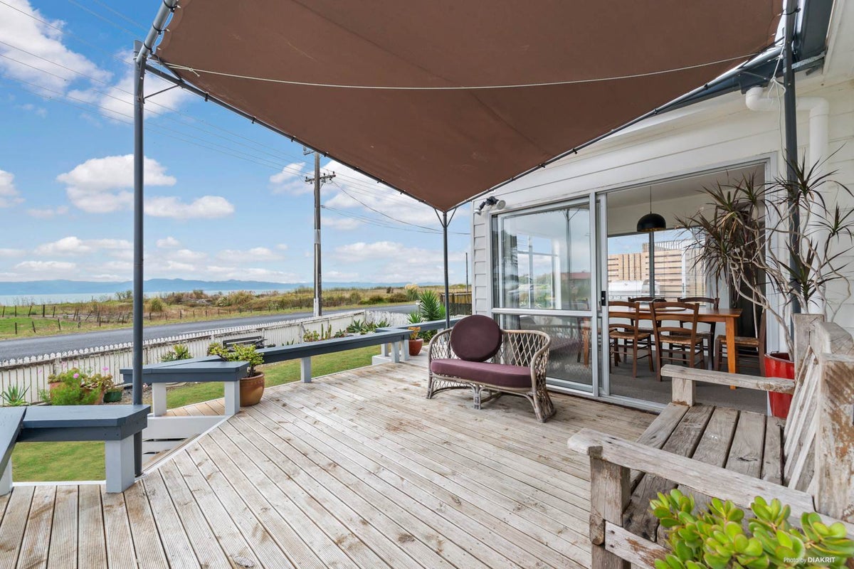 1253 East Coast Road, Pokeno - Carousel 2