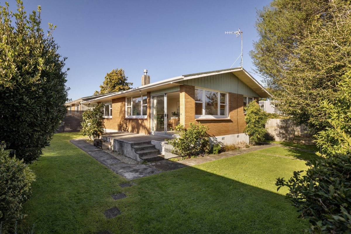 11 Rimu Street, Gate Pa, Tauranga - Carousel 2