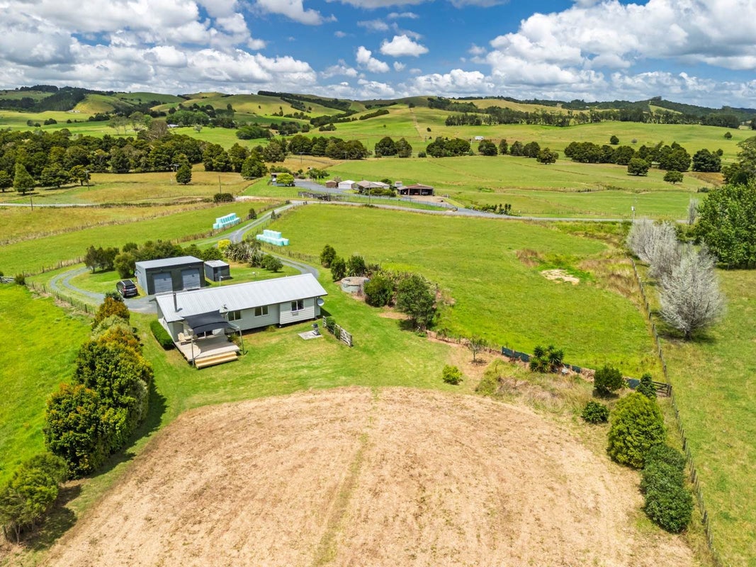 1148 Oromahoe Road, Kawakawa, Kaikohe - Carousel 35