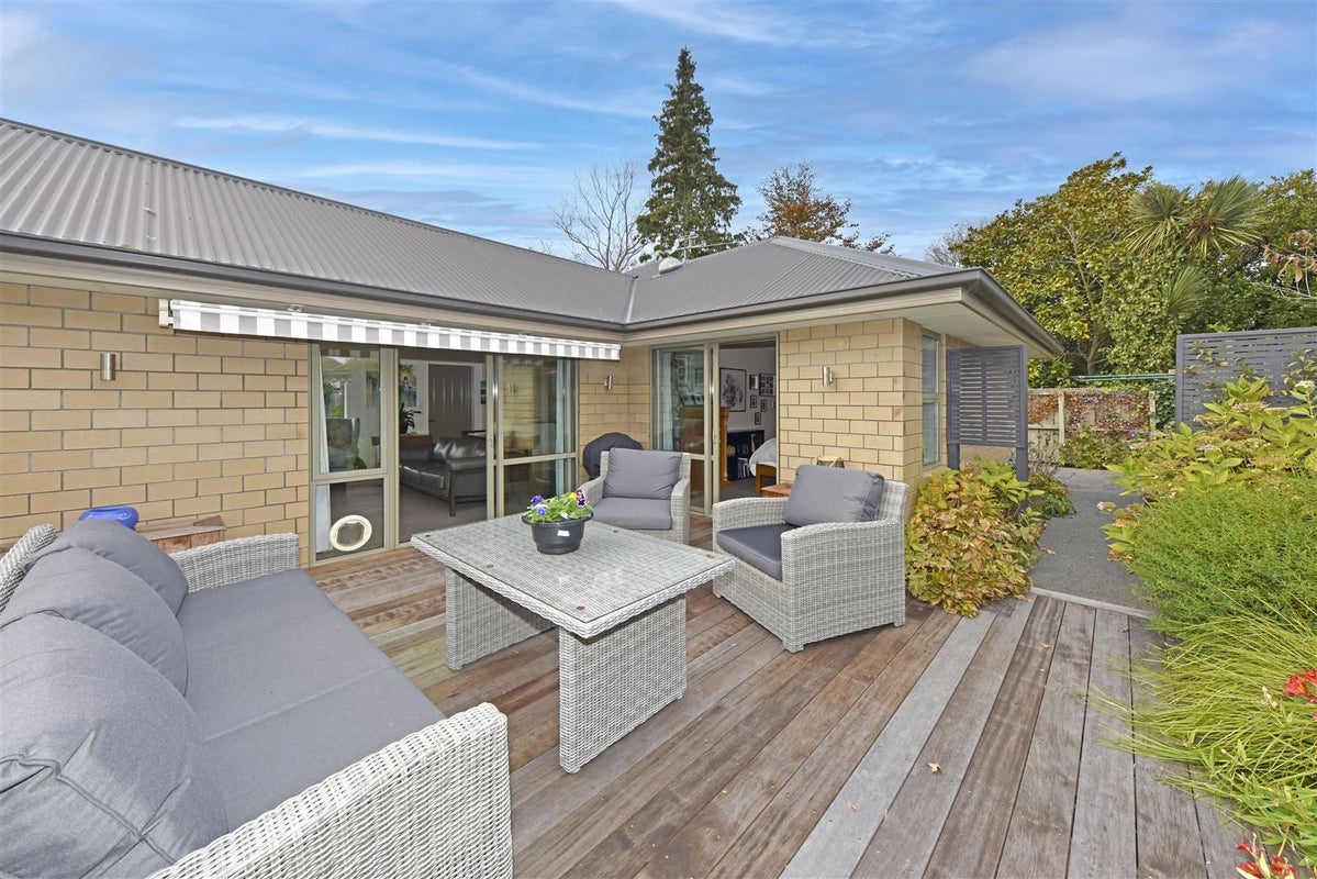 18B Plynlimon Road, Fendalton, Christchurch - Carousel 1