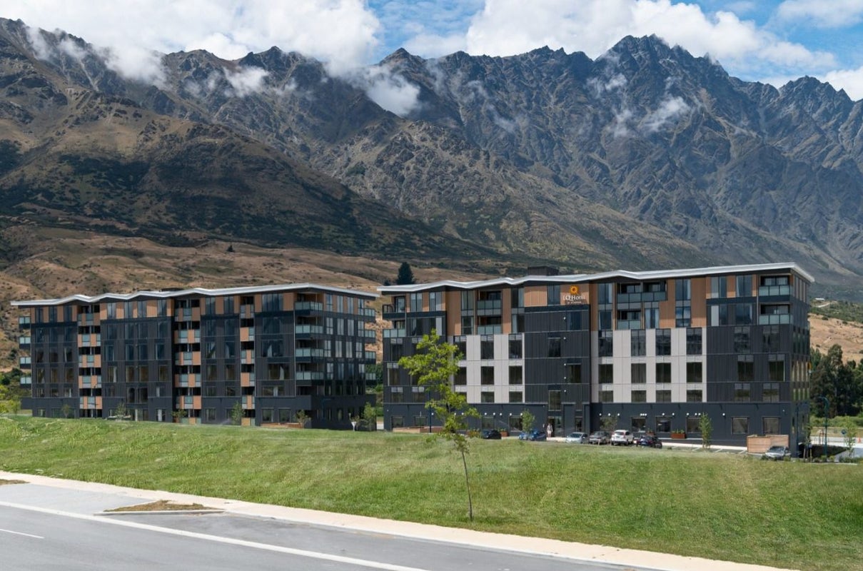 407/16 Mountain Ash Drive, Frankton, Queenstown - Carousel 1