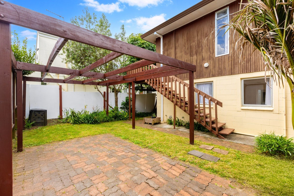 5C Ngatiawa Street, One Tree Hill, Auckland - Carousel 22