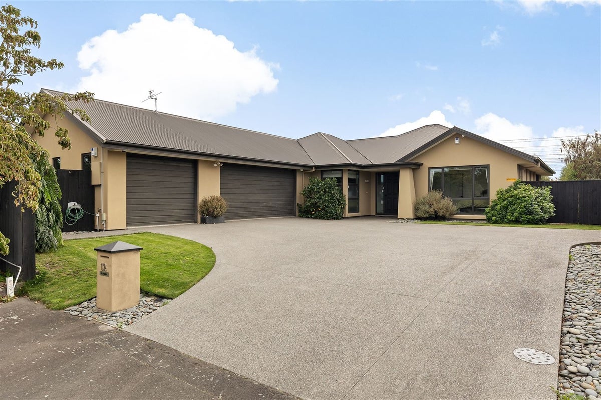12 Marymere Place, Hei Hei, Christchurch - Carousel 1