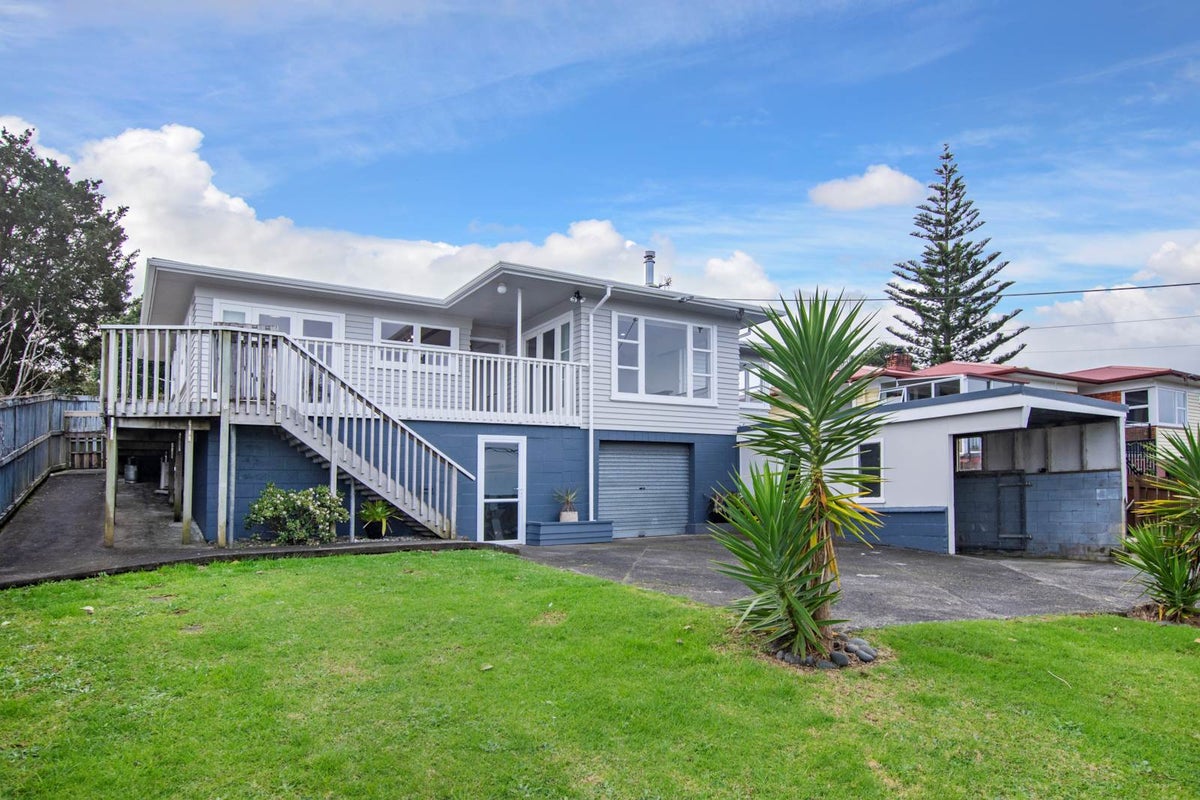 82 Station Road, Kamo, Whangarei - Carousel 15