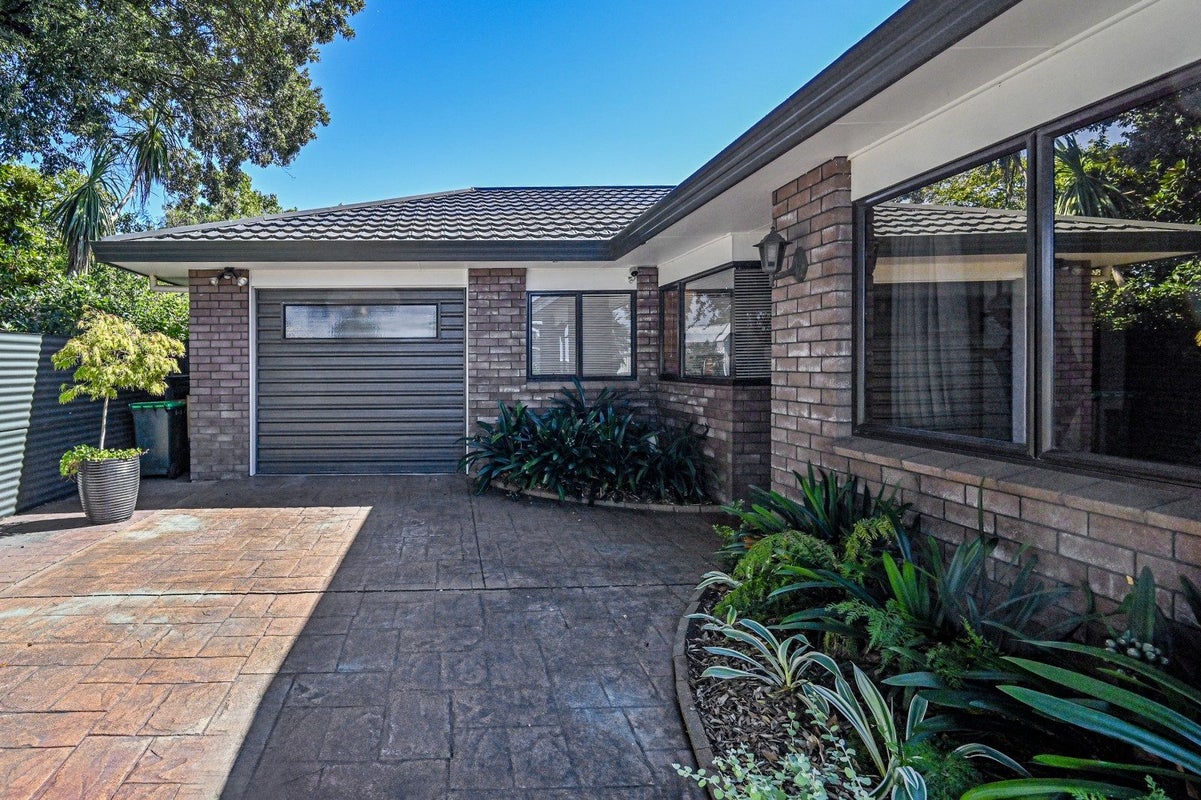 1/703 Charles Street, Raureka, Hastings - Carousel 19