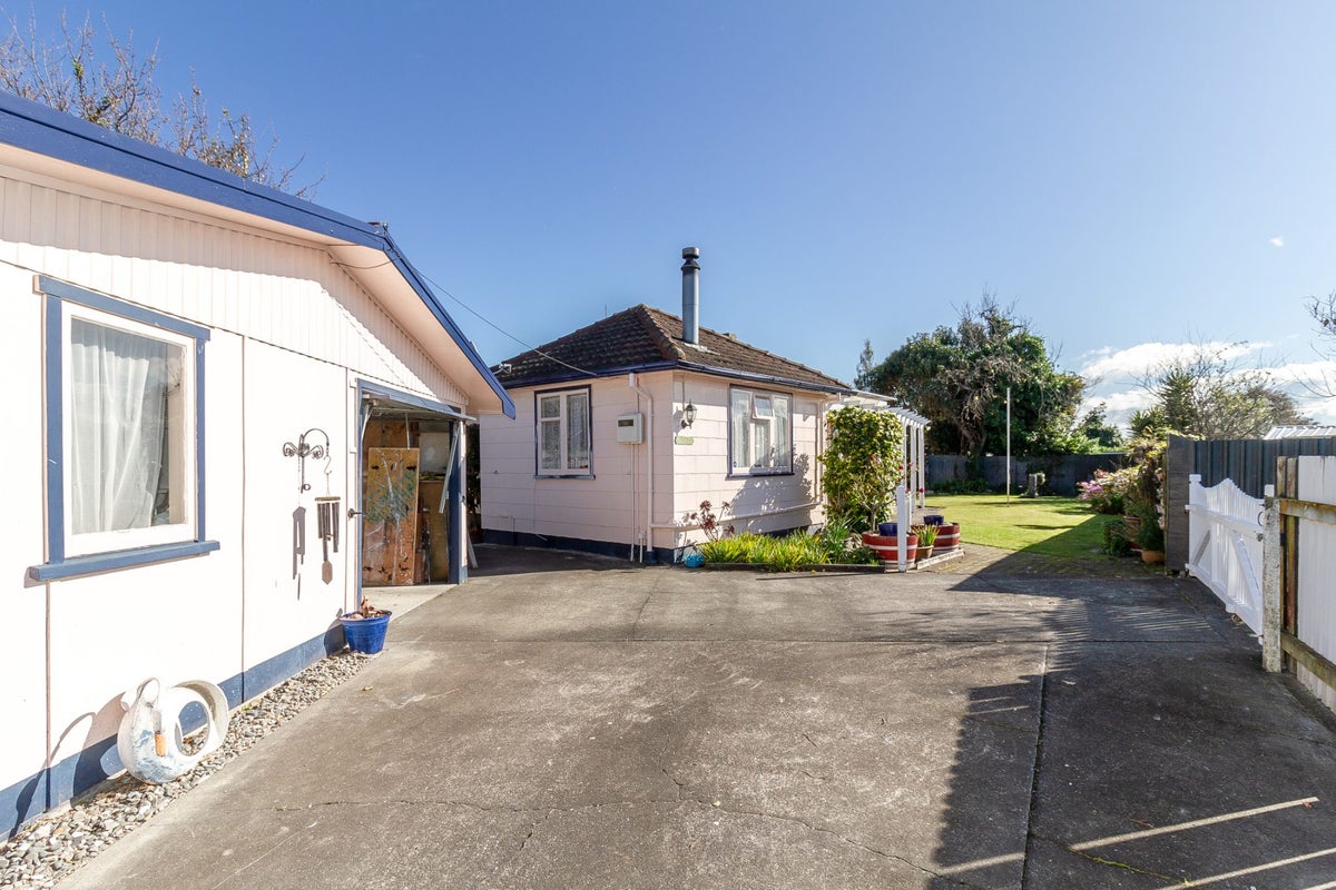 65 Hillary Crescent, Maraenui, Napier - Carousel 19