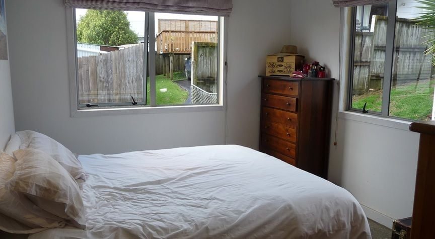 4 Seymour Road, Sunnyvale, Auckland - Carousel 8