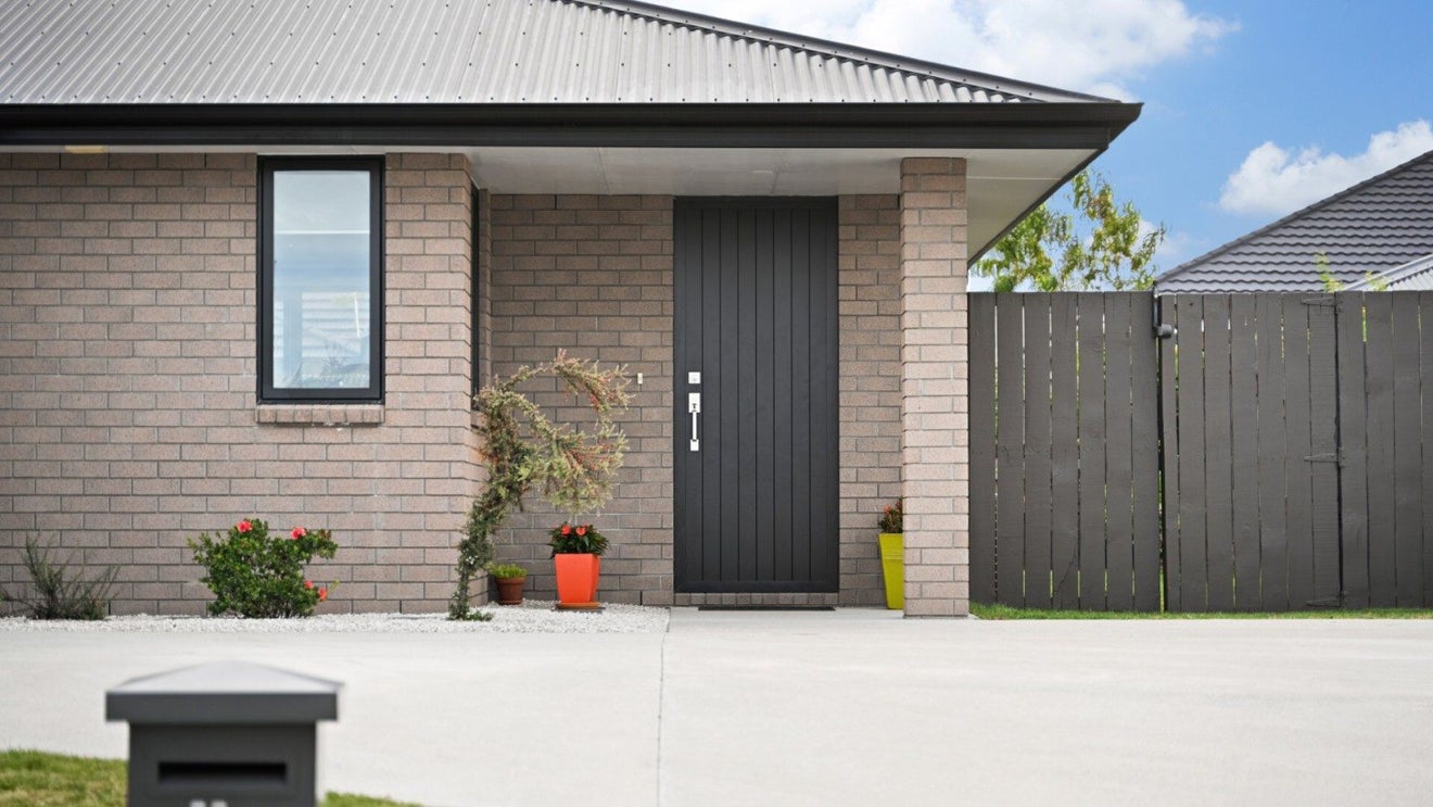 11 Branca Close, Fitzroy, Hamilton - Carousel 2