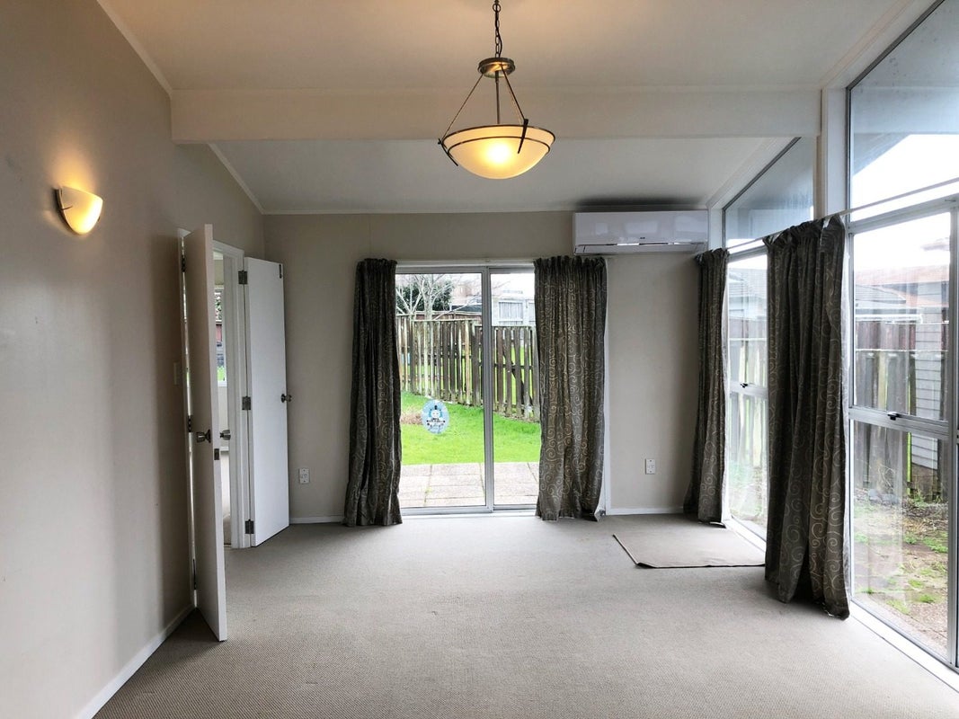 17 Olena Avenue, Sunnyhills, Auckland - Carousel 2