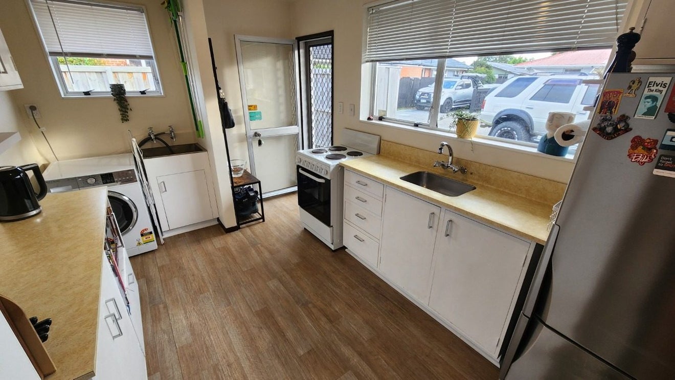 2/149 Linwood Avenue, Linwood, Christchurch - Carousel 2