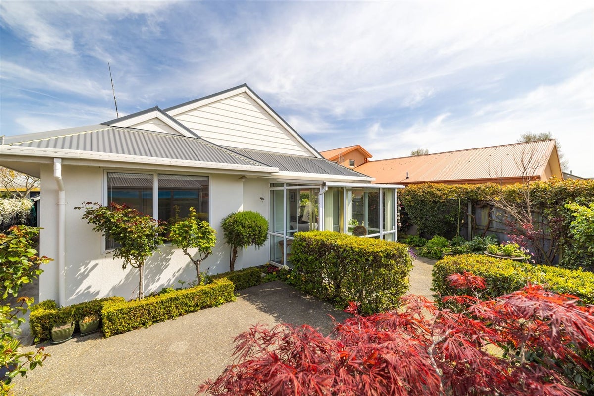 2/9 Halliwell Avenue, Papanui, Christchurch - Carousel 1