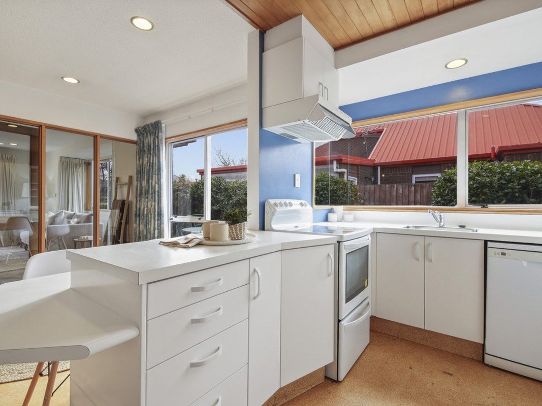 1/175 Hawthornden Road, Avonhead, Christchurch - Carousel 2