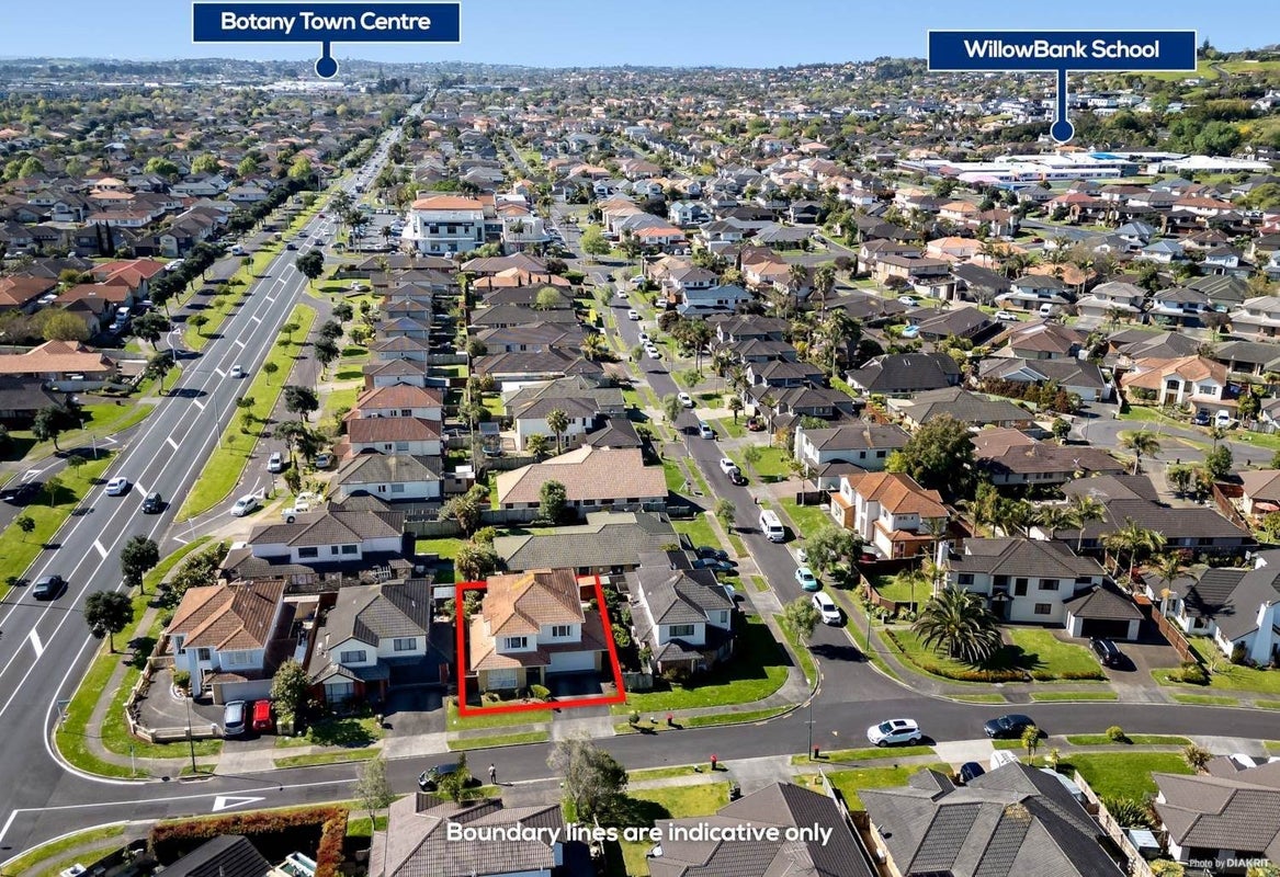 4 Duntrune Road, Flat Bush, Auckland - Carousel 17