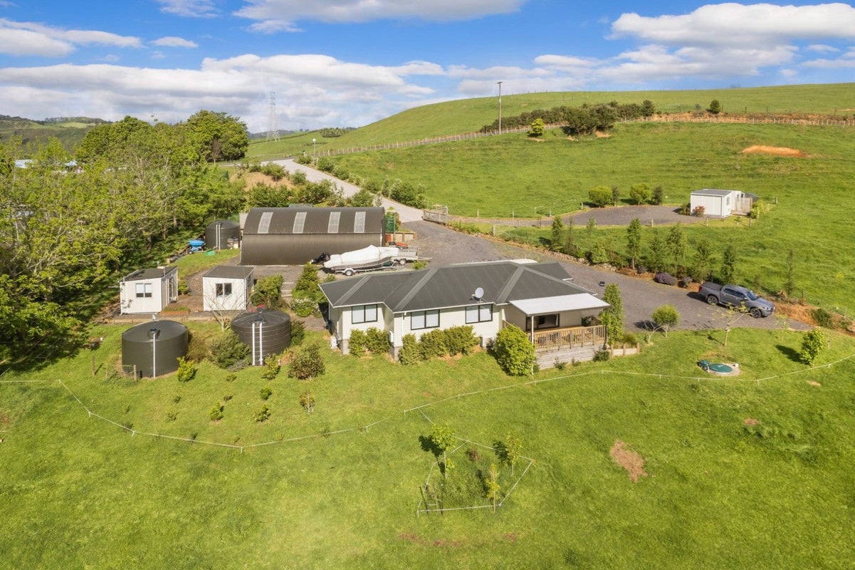 84 Kennedy Road, Waikino, Waihi - Carousel 1