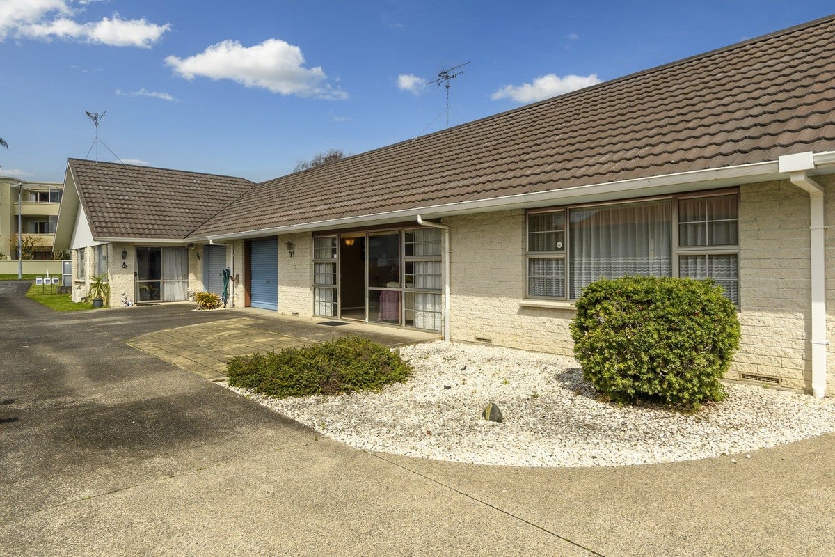 2/33 Norris Street, Tauranga, Tauranga - Carousel 1