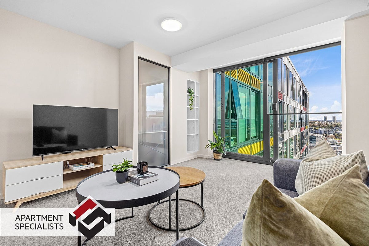311/135 Hobson Street, Auckland Central, Auckland - Carousel 1