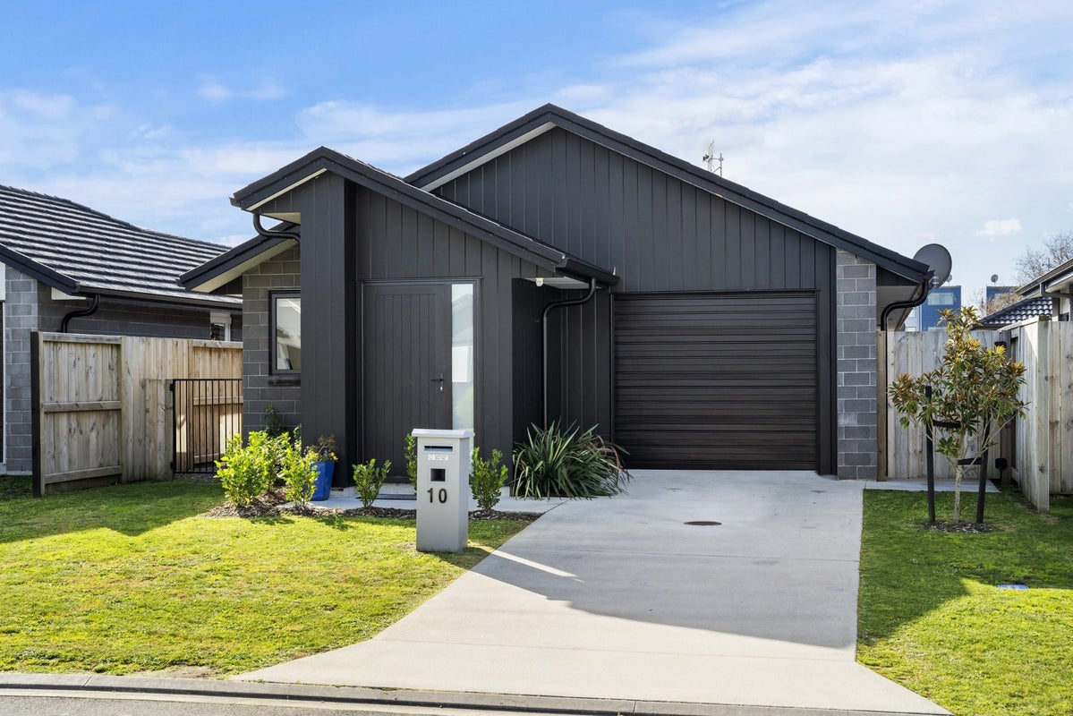 10 FONTANA STREET, Papamoa, Tauranga - Carousel 2